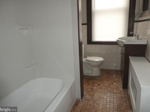 164 61st St, Philadelphia PA  19139-3042 exterior