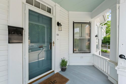 66 Atkinson St, Dover NH 03820-3731 exterior