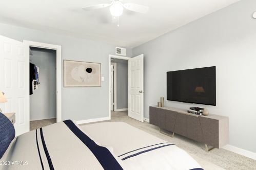 2925 42nd Ave, Phoenix AZ  85019-4323 exterior