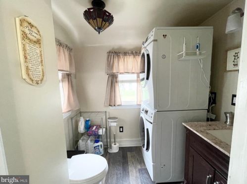 612 Convent Rd, Chester PA 19014-1123 exterior