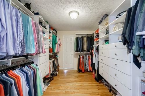 305 Drummen Ct, Atlanta GA 30328-2658 exterior