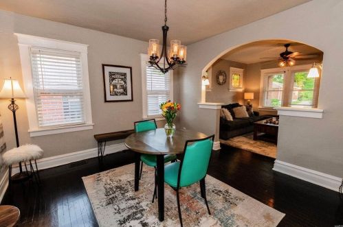 8511 Richard Ave, Saint Louis MO 63132-2806 exterior