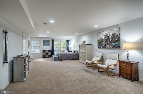 36 Linda Ln, Chester PA 19014-1870 exterior