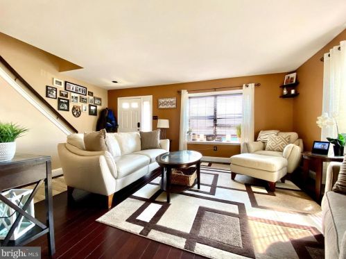 354 Scola Rd, Chester PA 19015-1417 exterior