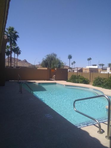 1702 Bell Rd, Phoenix AZ  85022-6273 exterior