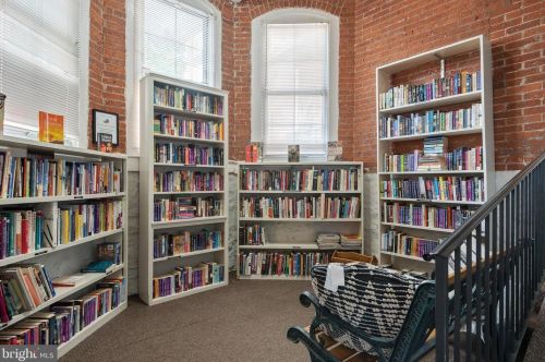 917 Columbia Ave, Lancaster PA 17603-3157 exterior