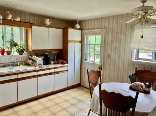 3 Old Smith Rd, Poughkeepsie NY 12603-3816 exterior