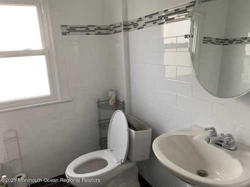 309 Elberon Ave, Red Bank NJ 07711 exterior