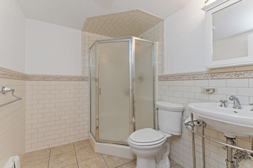 347 Riv Rd, Briarcliff NY 10510-2413 exterior