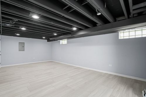 1219 108th Pl, Chicago IL  60643-3702 exterior