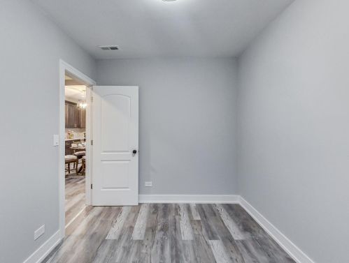 1217 Kolin Ave, Chicago IL 60652-3537 exterior