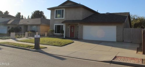 3711 Oarfish Ln, Oxnard, CA 93035-1324