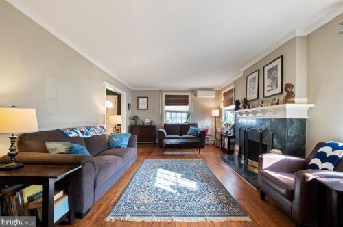 17 Morningside Dr, Trenton NJ 08618-4914 exterior