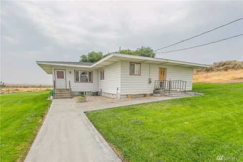 22811 Road 6, Ruff WA  exterior