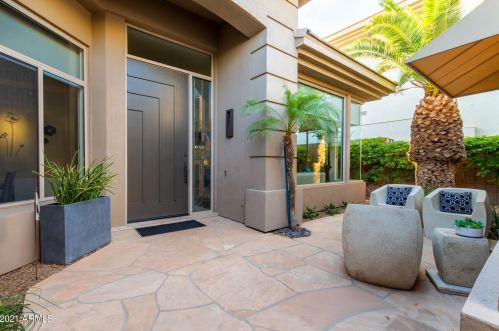 6508 25th Way, Phoenix AZ  85016-8934 exterior