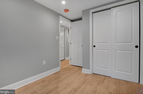 1116 Abbey Pl, Washington DC  20002-3416 exterior