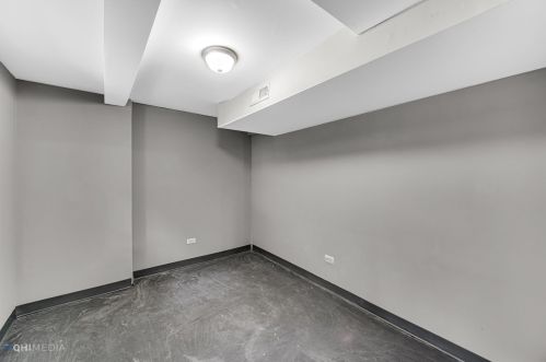 5116 Carpenter St, Chicago IL 60621-1028 exterior