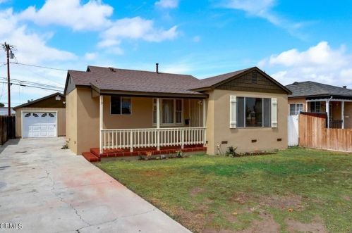 119 Ash St, Oxnard, CA 93033-1725