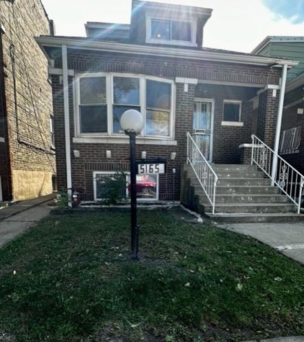 5165 Wabansia Ave, Chicago IL  60639-4440 exterior
