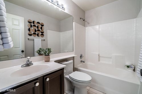 1150 Geronimo Pl, Chandler AZ 85224-7254 exterior