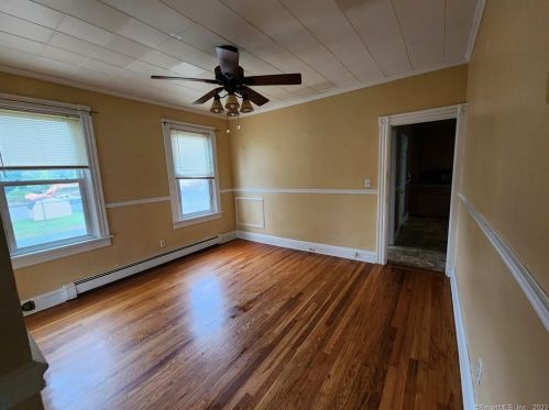 122 Lewis Blvd, Killingly CT 06239-1627 exterior