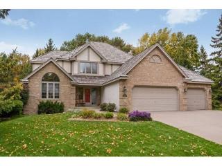 1355 Meadow Ave, Saint Paul, MN 55126-8441