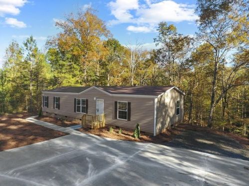 3756 Leach Rd, Gainesville GA 30506-3595 exterior