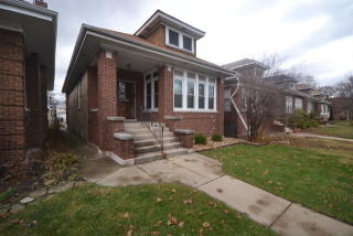 4946 Keeler Ave, Chicago IL  60630-2714 exterior