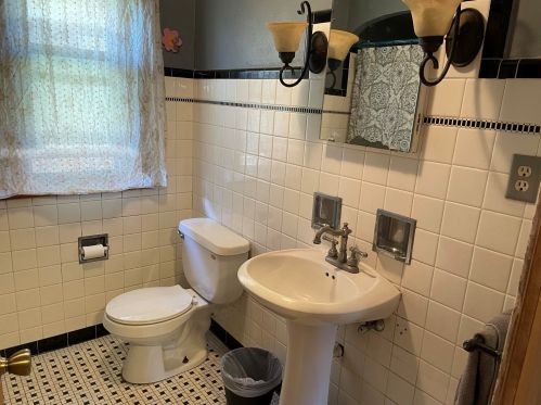 3065 41, Milwaukee WI 53209-5820 exterior