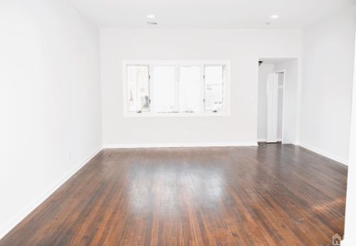 38 Wall St, Metuchen NJ  08840-2858 exterior