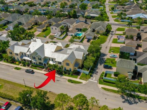 10611 Academic Way, Fort Pierce FL 34987-2348 exterior