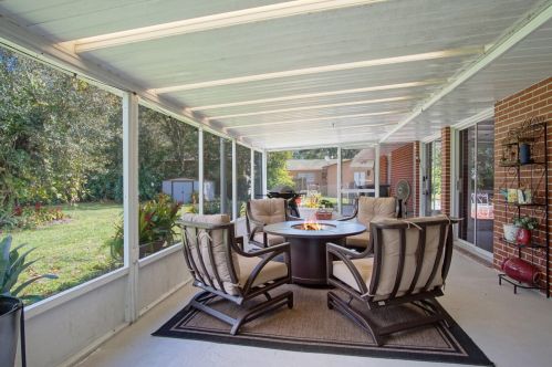 1014 Gatewood Ave, Fort Pierce FL 34982-4320 exterior