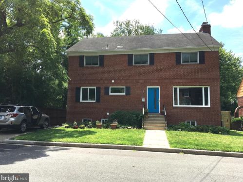 4506 Butterworth Pl, Washington, DC 20016-4456