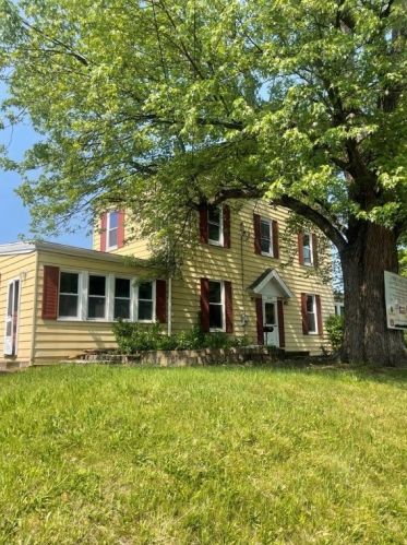 2703 Brighton Rd, Pittsburgh, PA 15212-2605