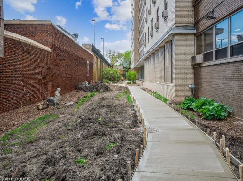 3950 Lake Shore Dr, Chicago IL  60613-3434 exterior