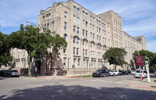 6227 Ellis Ave, Chicago IL 60653-3615 exterior