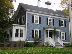 31 Grant Ave, Newton, MA 02459-1308