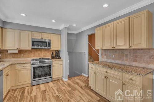 3 Throckmorton Ct, Old Bridge NJ 08857 exterior