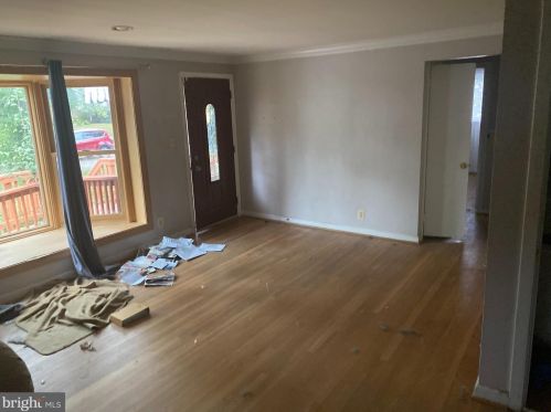 3808 Delano St, Silver Spring MD 20902-1030 exterior