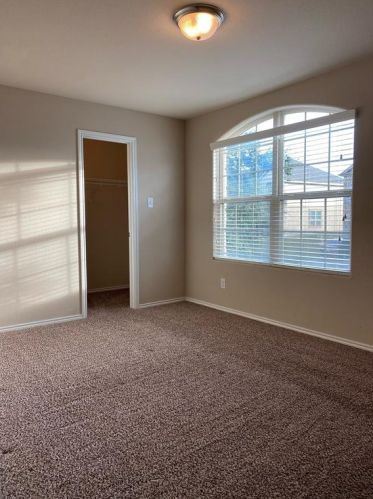 3723 Ox-eye Daisy, San Antonio TX 78261-2861 exterior