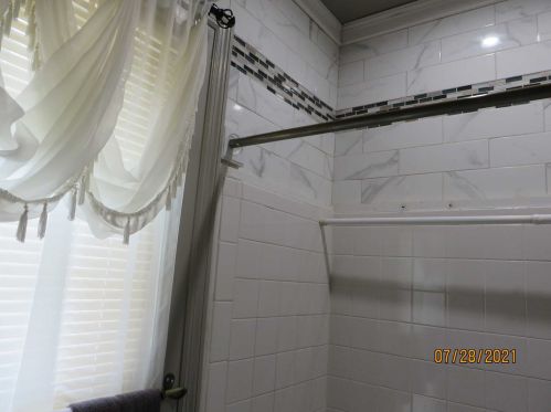 27 Orch Pl, Poughkeepsie NY 12601-1911 exterior