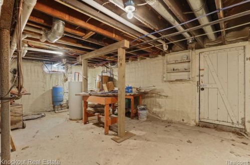 5450 Atkins Rd, Vassar MI 48768-9479 exterior