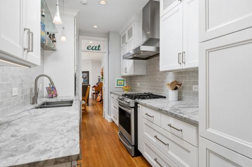 1902 Sedgwick St, Chicago IL 60614-4619 exterior