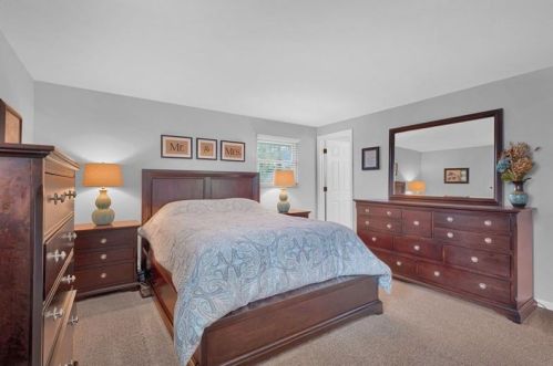 708 Brookshire Dr, Pittsburgh PA 15237-4104 exterior