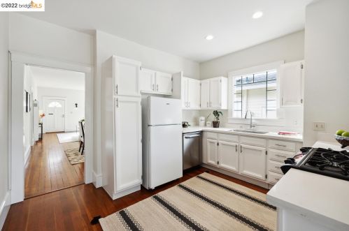 1312 Peralta, Berkeley CA 94707-1819 exterior