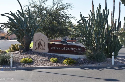 25802 Cloverland Dr, Chandler AZ 85248-9221 exterior