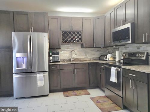 531 Benner St, Philadelphia PA 19149-3214 exterior