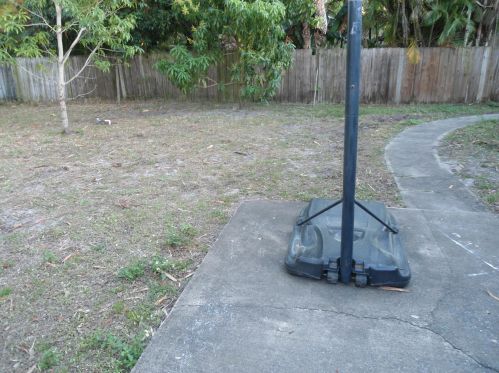 3371 Mcmullen St, Fort Pierce FL 34953-4834 exterior