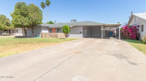 2032 Campbell Ave, Phoenix AZ  85015-4126 exterior