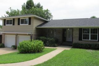 2205 Foster Dr, Ada, OK 74820-4429